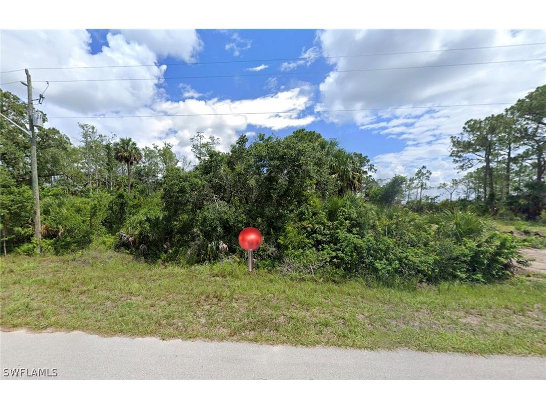 580 Woodview Drive Lehigh Acres FL 33972 224046834 image1