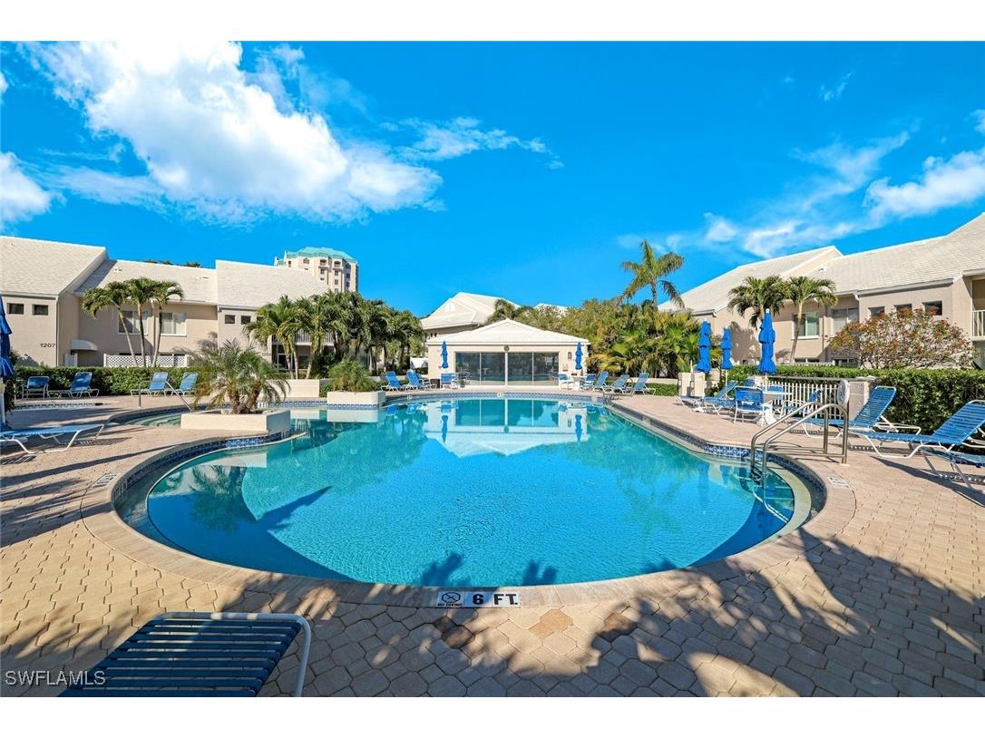 5801 Glencove Drive #502 Naples FL 34108 226005550 image19