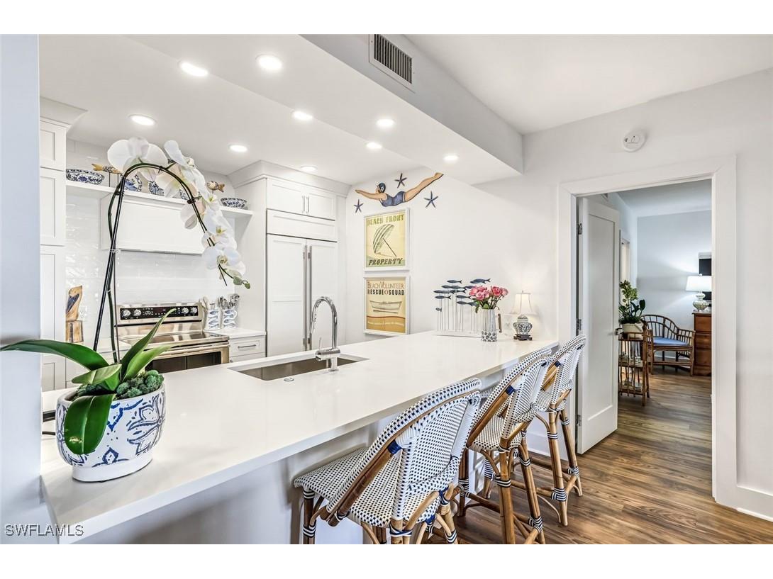 5801 Glencove Drive #502 Naples FL 34108 226005550 image5