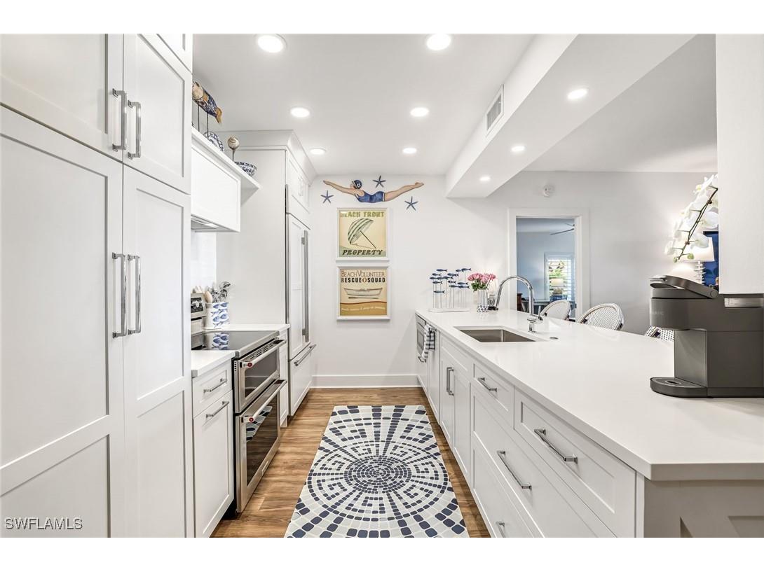 5801 Glencove Drive #502 Naples FL 34108 226005550 image6