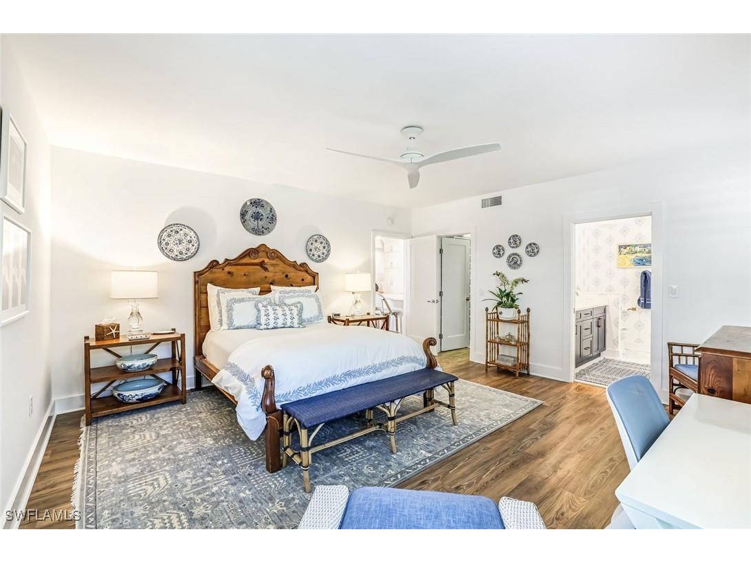 5801 Glencove Drive #502 Naples FL 34108 226005550 image9