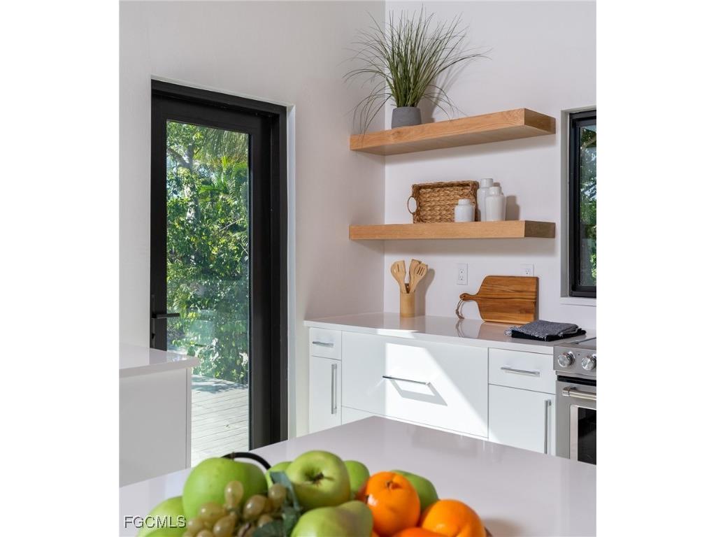 5801 Sanibel Captiva Road Sanibel FL 33957 2025023759 image23