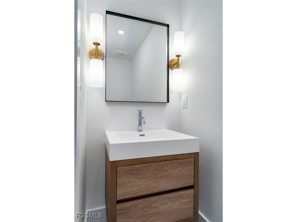 5801 Sanibel Captiva Road Sanibel FL 33957 2025023759 image31