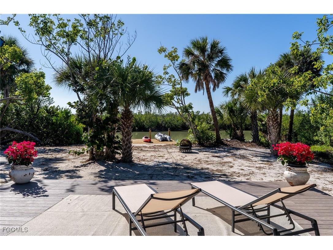 5801 Sanibel Captiva Road Sanibel FL 33957 2025023759 image35