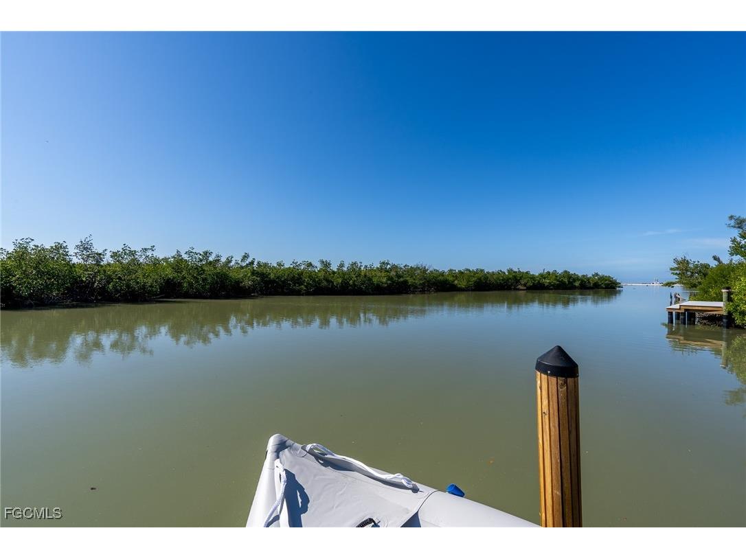 5801 Sanibel Captiva Road Sanibel FL 33957 2025023759 image37