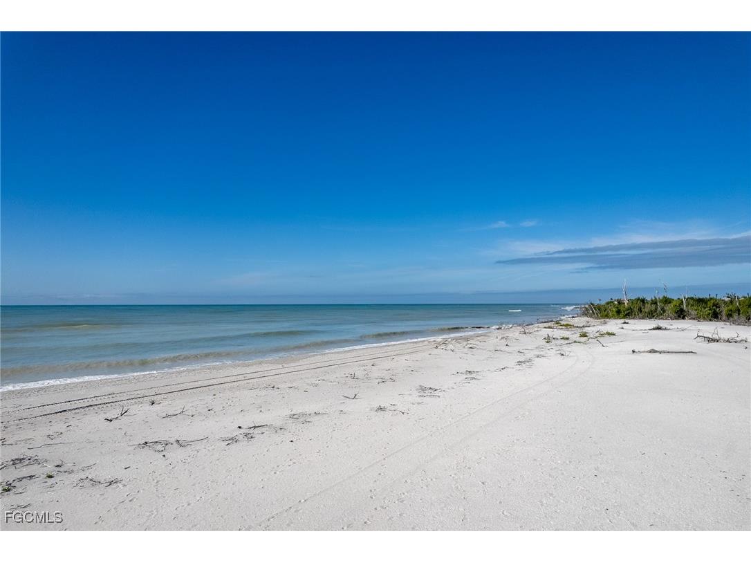 5801 Sanibel Captiva Road Sanibel FL 33957 2025023759 image40