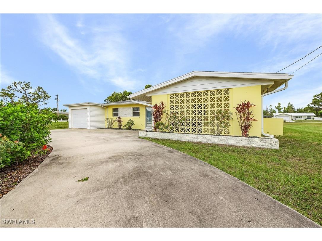 5802 Genesee Parkway Bokeelia FL 33922 225053732 image1
