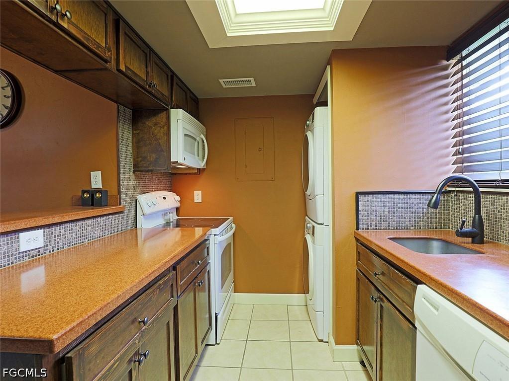 5804 Newfoundland Circle #1 Fort Myers FL 33907 2026031652 image14