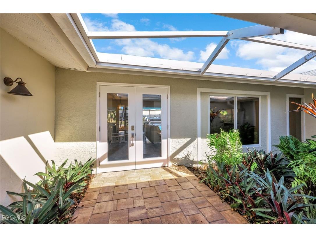 5805 SW 1st Place Cape Coral FL 33914 2025019247 image7