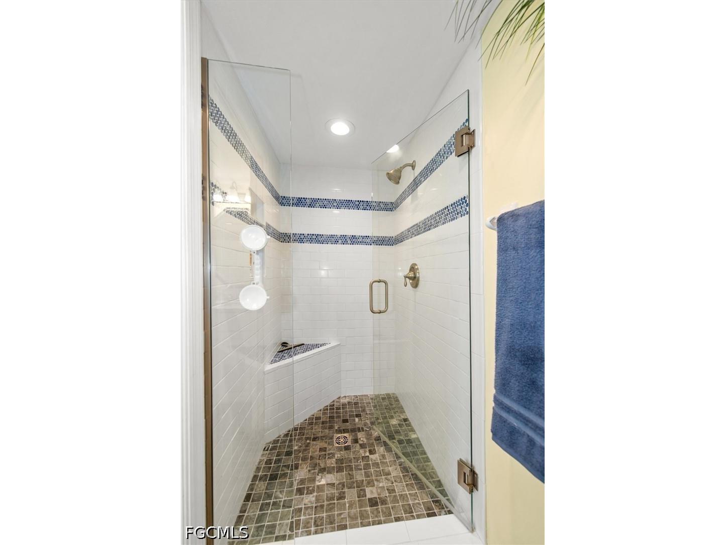 5805 Trailwinds Drive #314 Fort Myers FL 33907 2026018493 image18