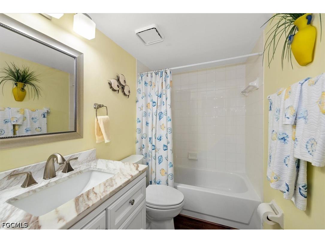5805 Trailwinds Drive #314 Fort Myers FL 33907 2026018493 image24