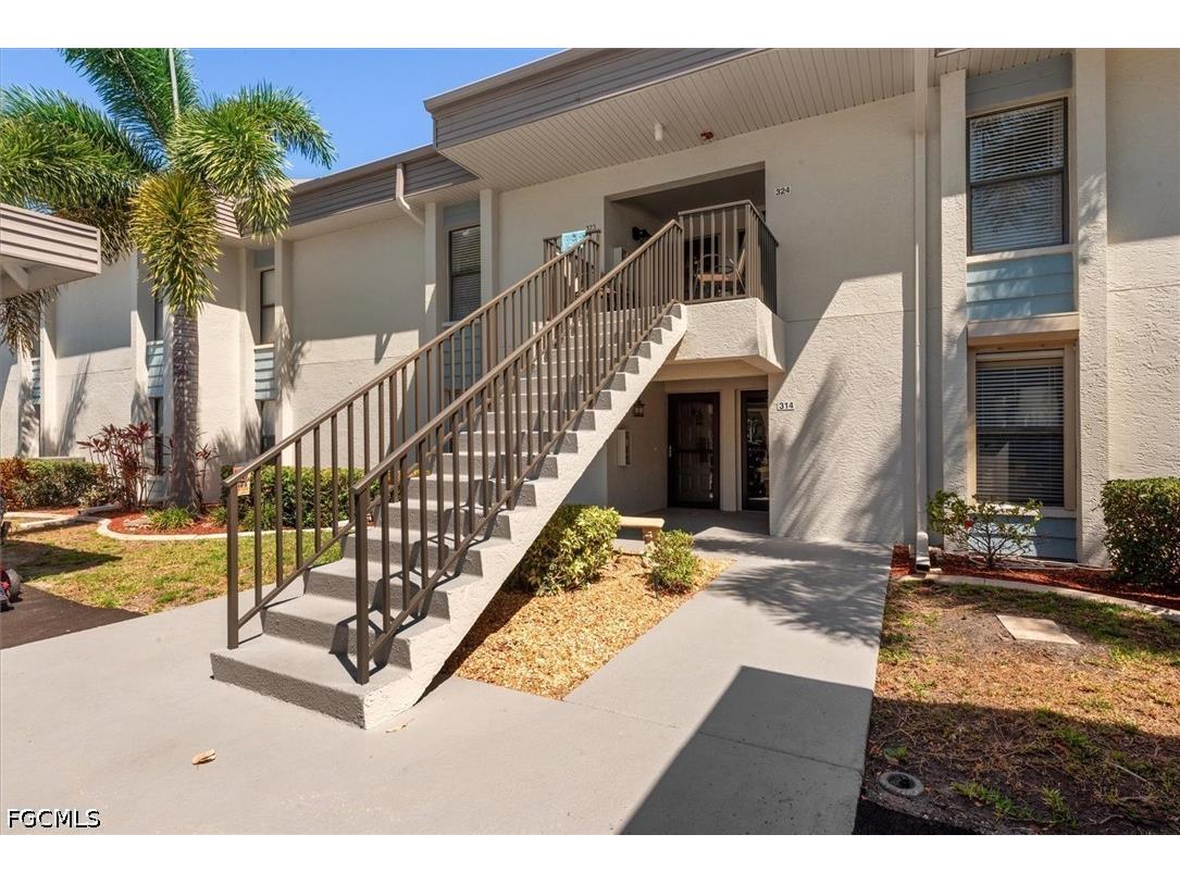 5805 Trailwinds Drive #314 Fort Myers FL 33907 2026018493 image33