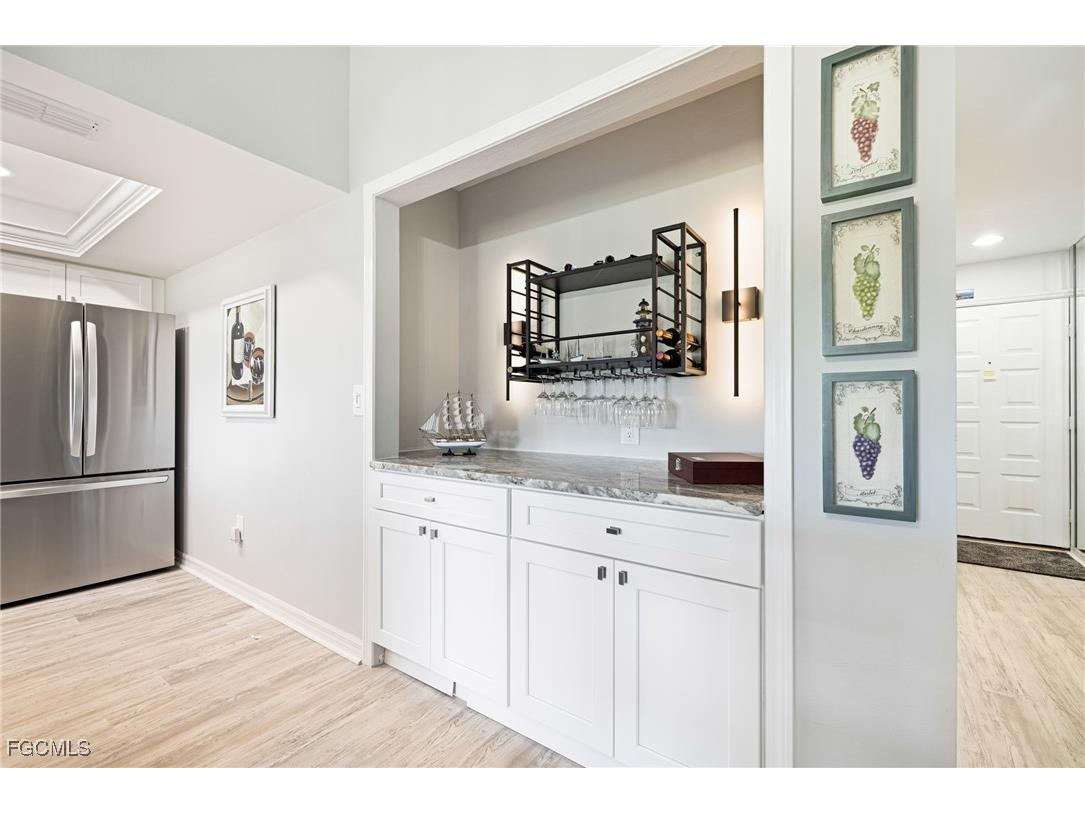 5805 Trailwinds Drive #326 Fort Myers FL 33907 2025024087 image10