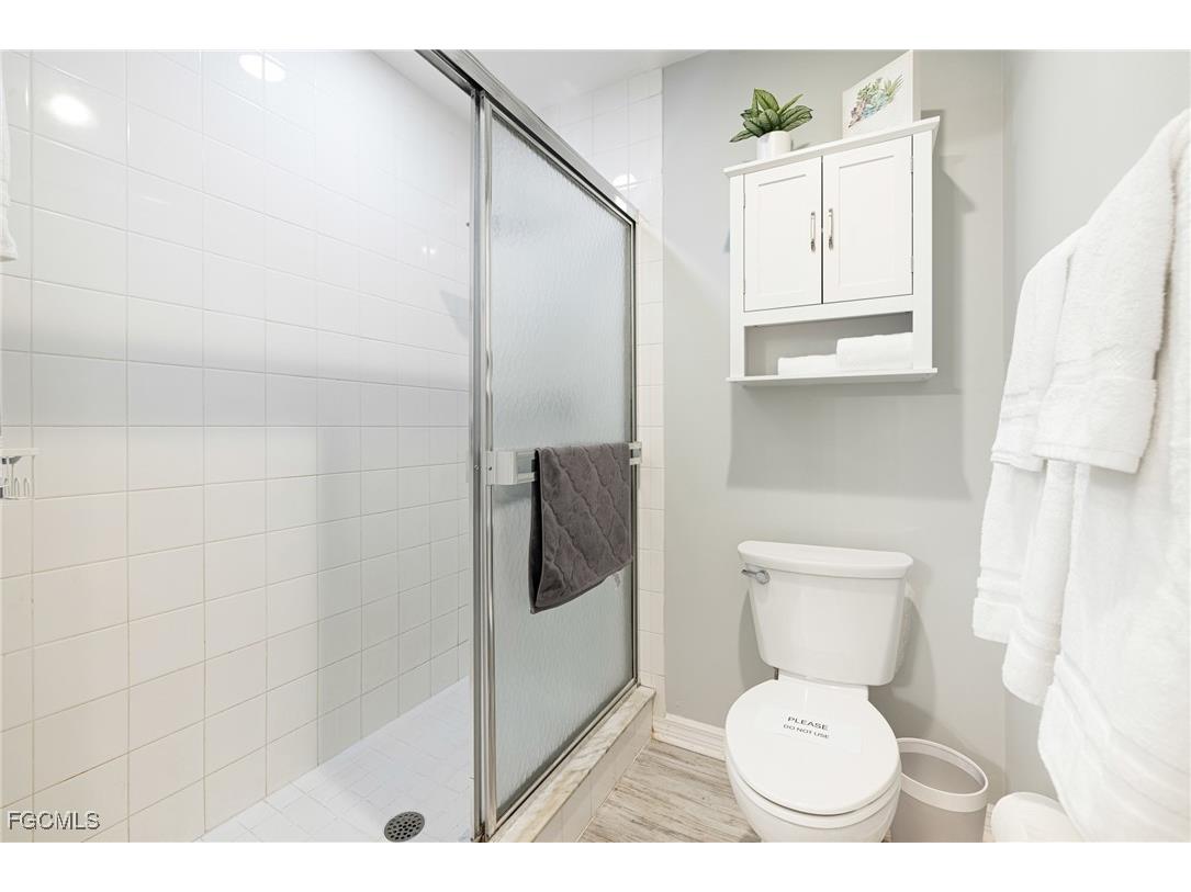 5805 Trailwinds Drive #326 Fort Myers FL 33907 2025024087 image23