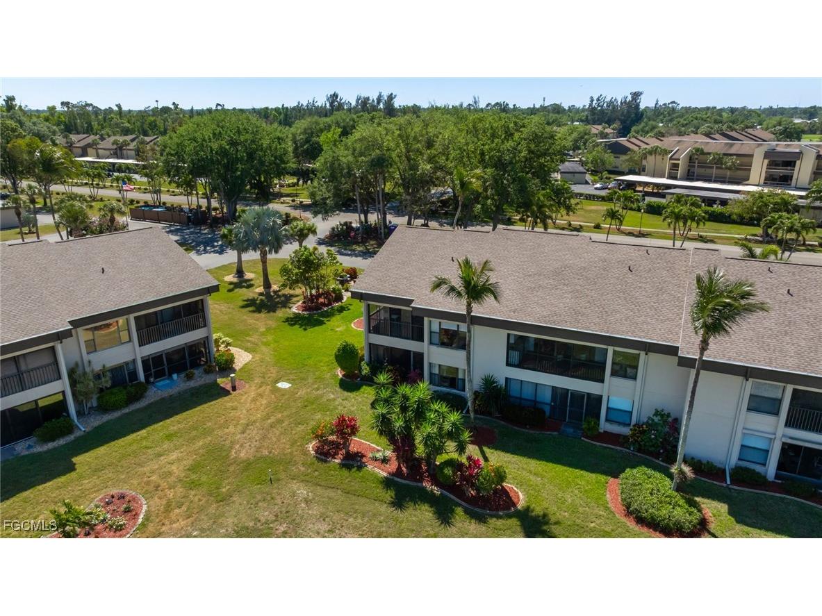 5805 Trailwinds Drive #326 Fort Myers FL 33907 2025024087 image38