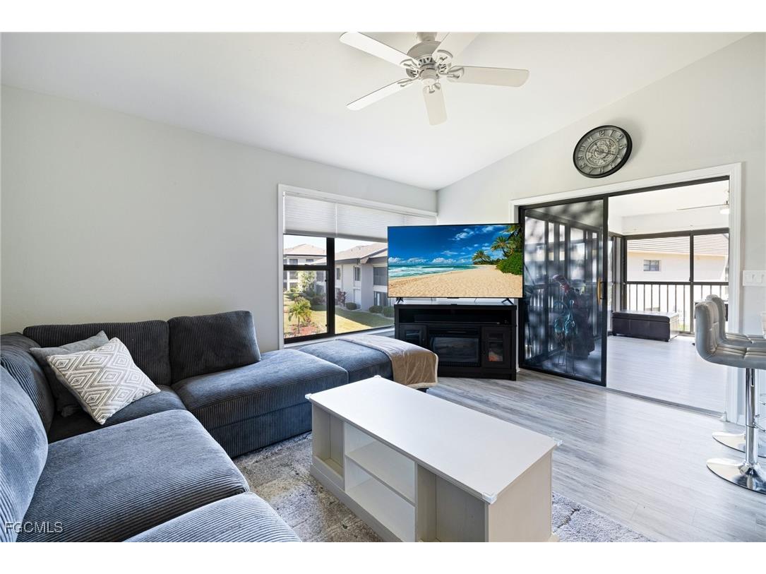 5805 Trailwinds Drive #326 Fort Myers FL 33907 2025024087 image5