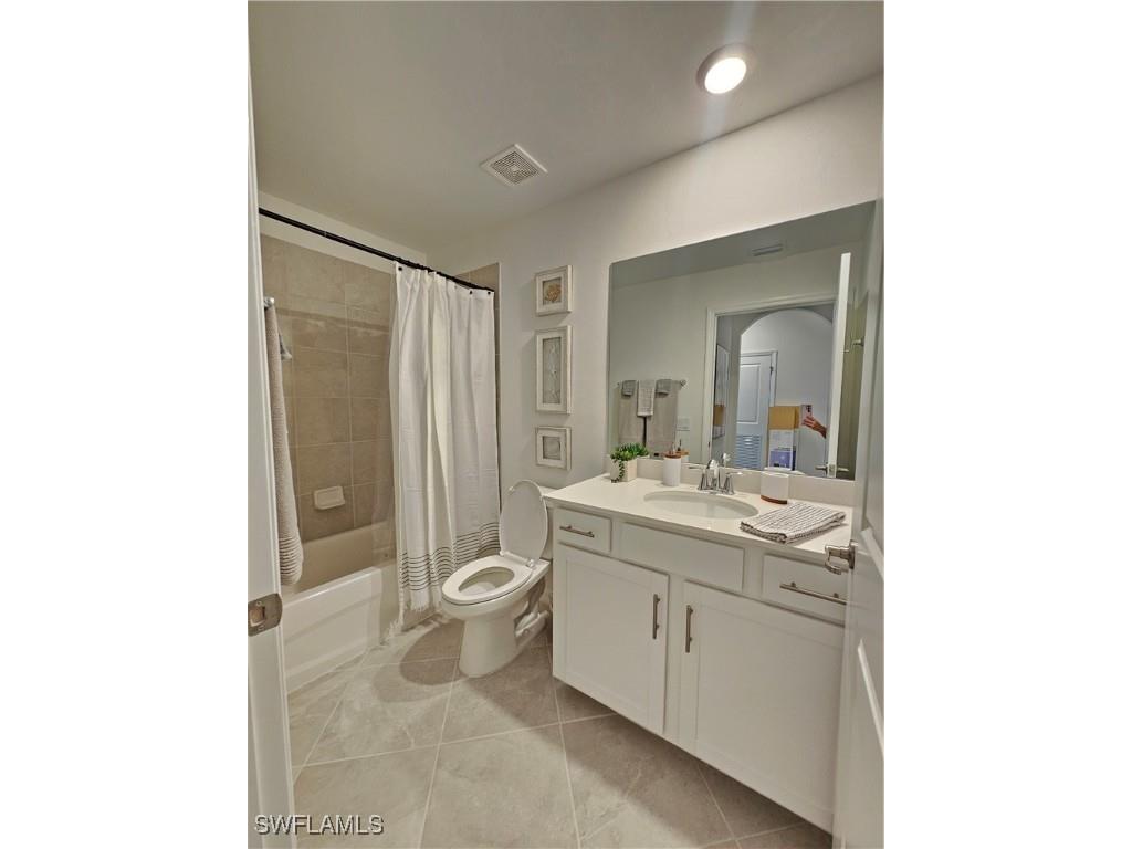 5807 Double Eagle Circle #4627 Other FL 34142 225073328 image8