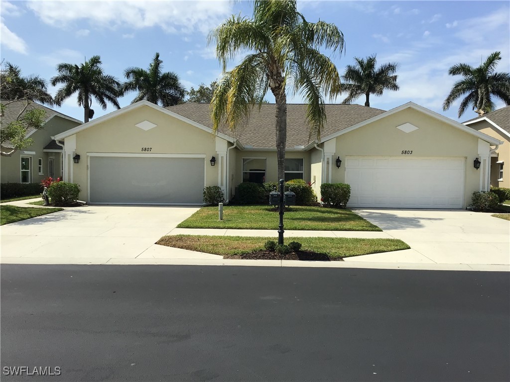 5807 Greenwood Circle #126 Naples FL 34112 225065035 image1