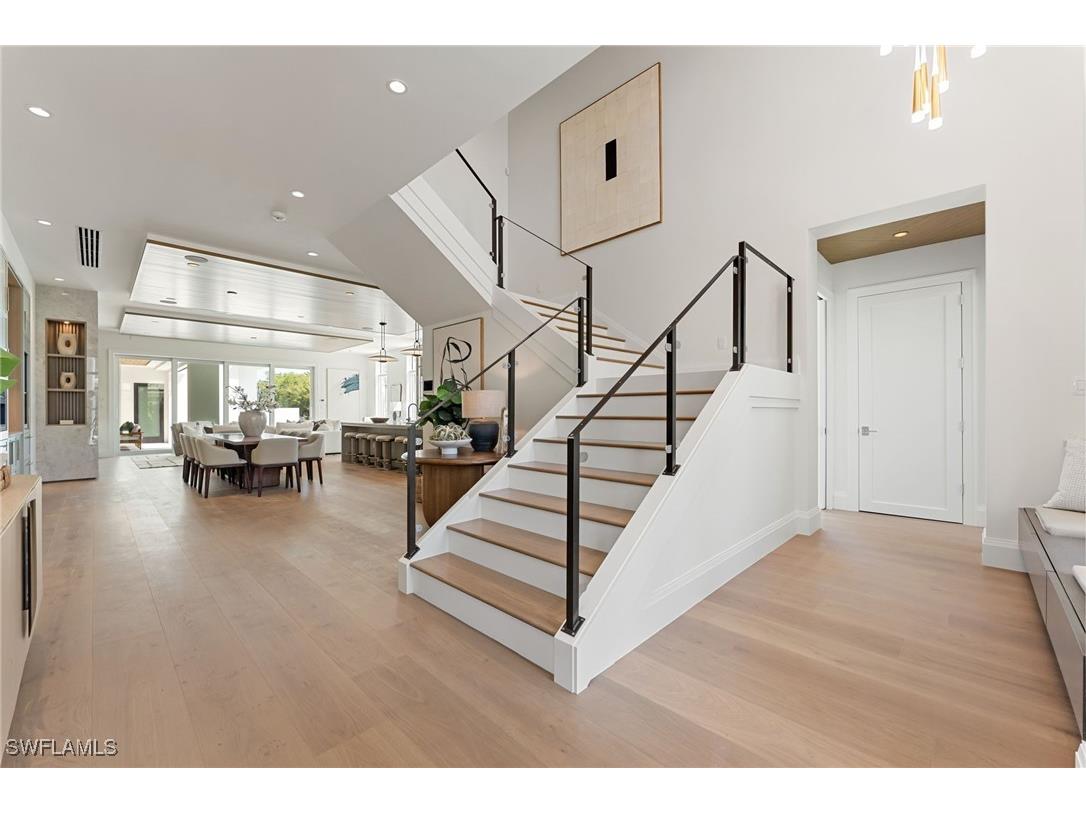 581 14th Avenue S Naples FL 34102 225056392 image16