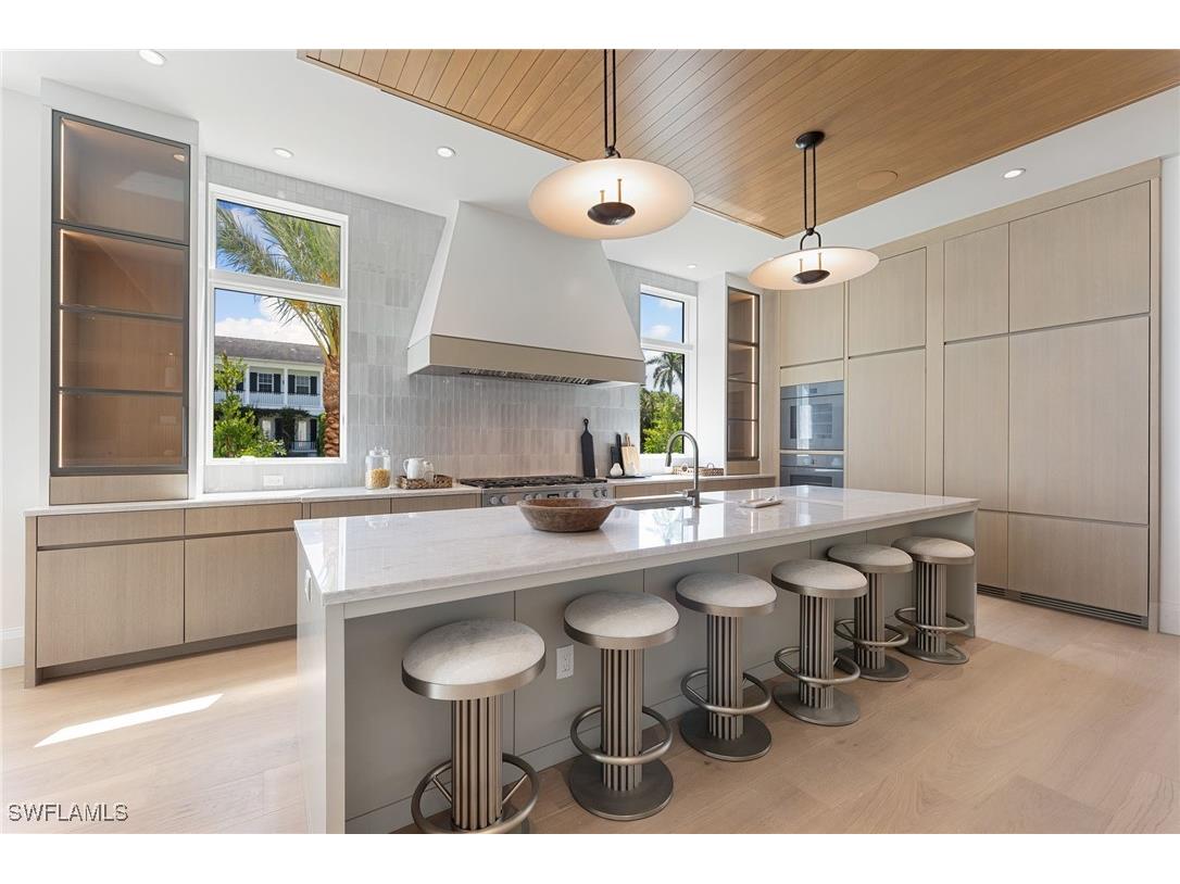 581 14th Avenue S Naples FL 34102 225056392 image18