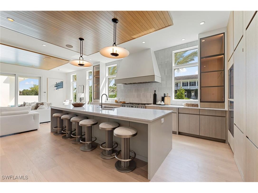 581 14th Avenue S Naples FL 34102 225056392 image19