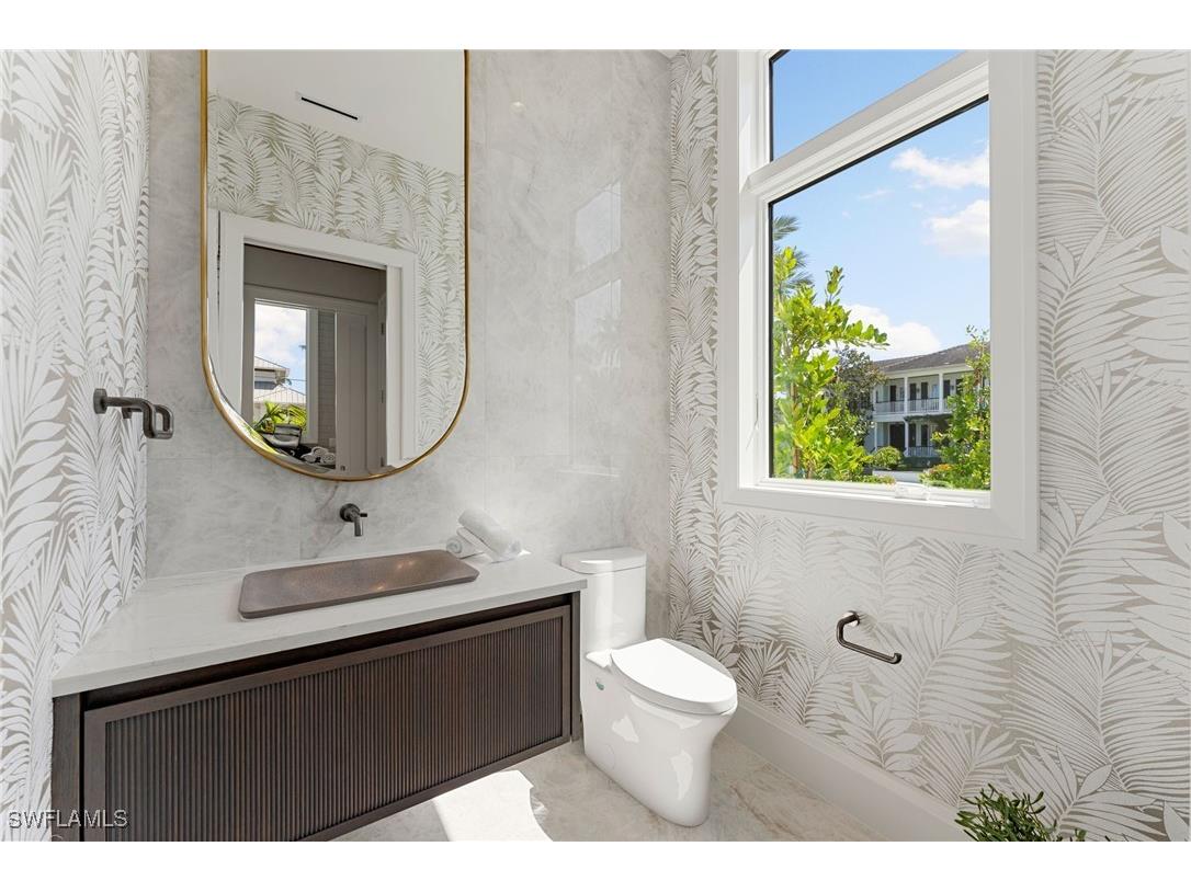 581 14th Avenue S Naples FL 34102 225056392 image31