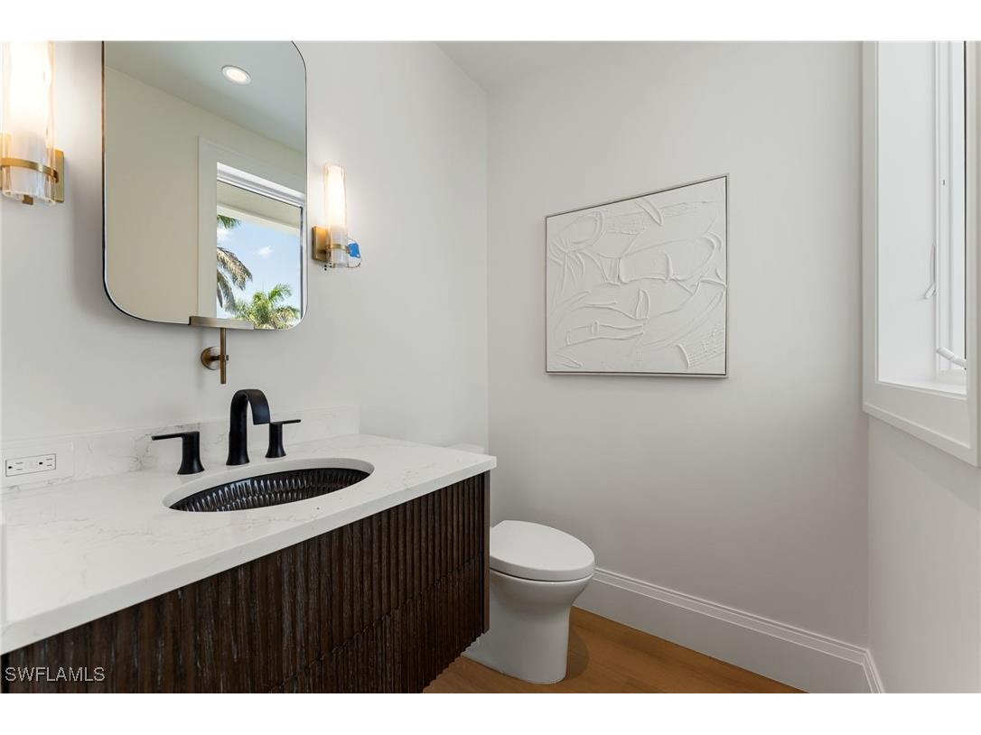 581 14th Avenue S Naples FL 34102 225056392 image39