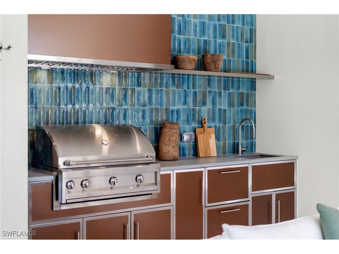 581 14th Avenue S Naples FL 34102 225056392 image49