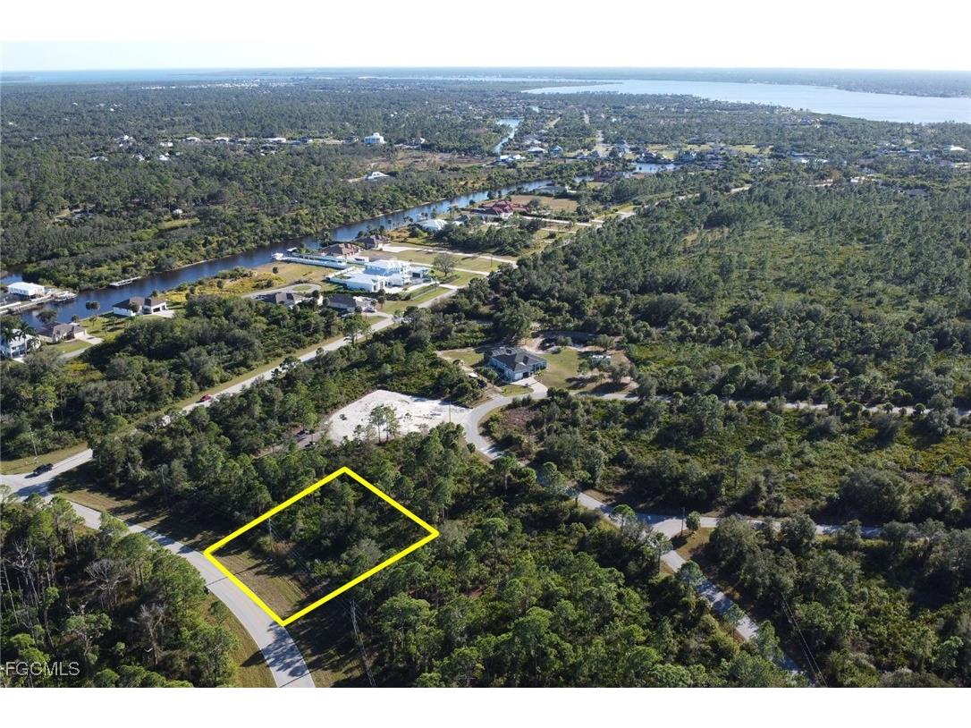 581 Biscayne Drive Port Charlotte FL 33953 2025025175 image1