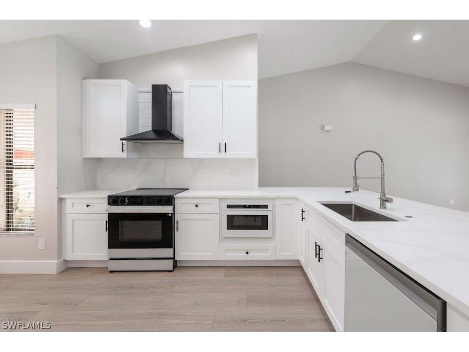 581 Country Walk Court Naples FL 34104 226005867 image10