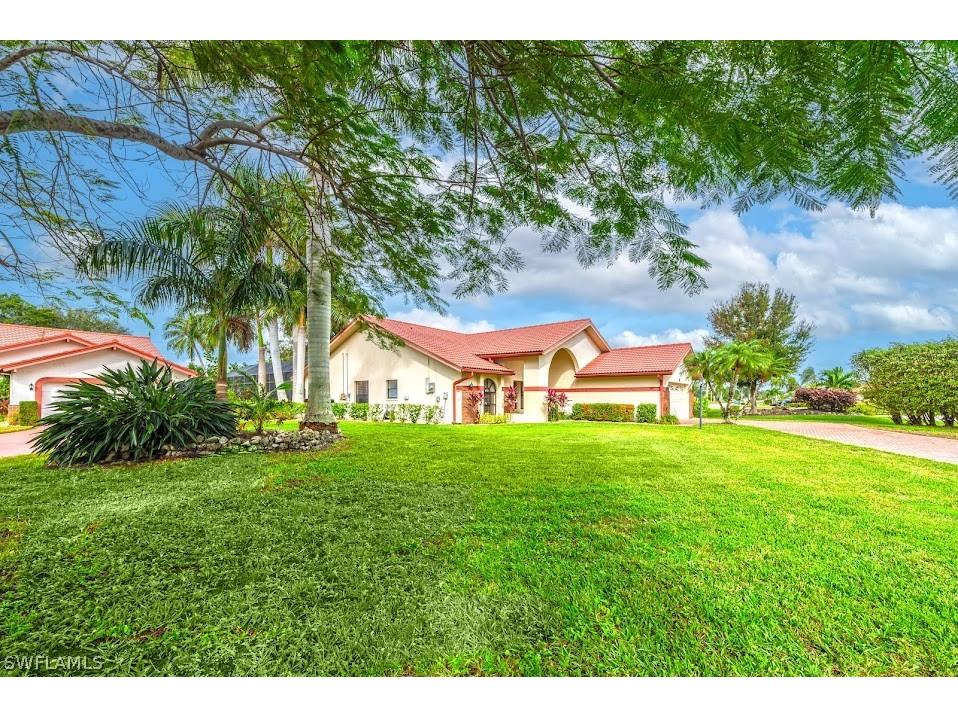 581 Country Walk Court Naples FL 34104 226005867 image25