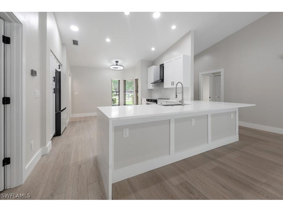 581 Country Walk Court Naples FL 34104 226005867 image9