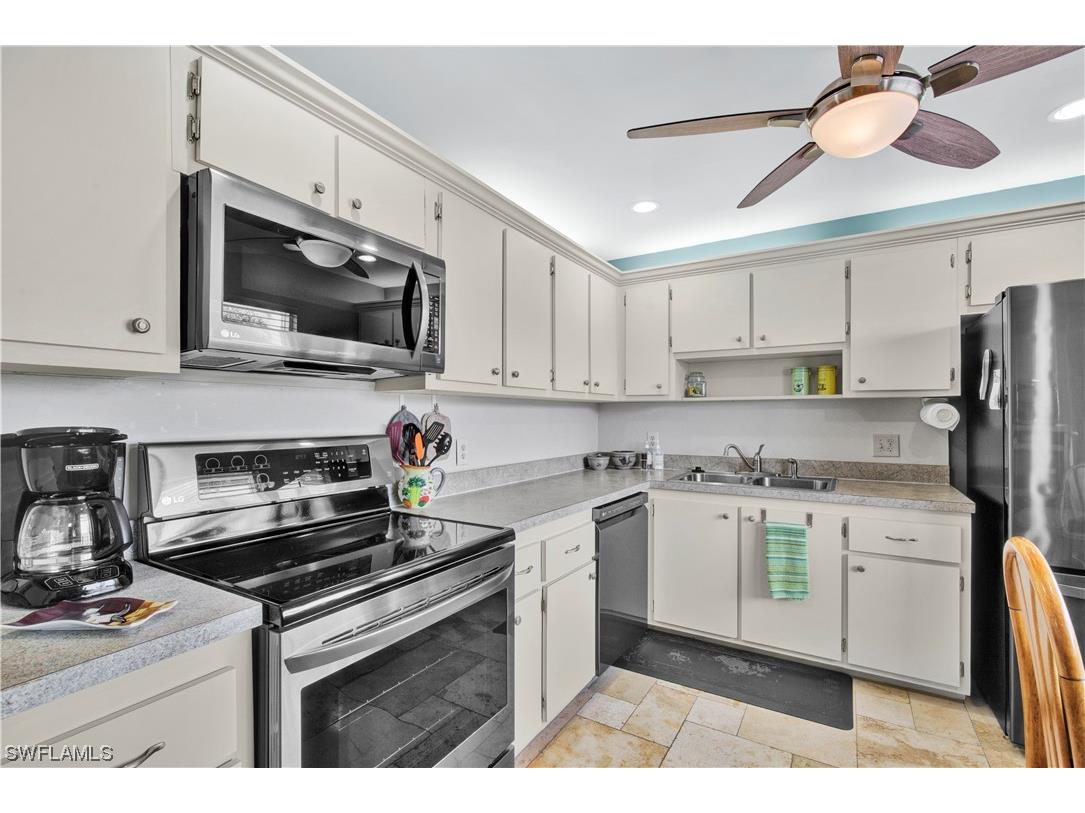 581 Teryl Road #2278 Naples FL 34112 223015516 image1