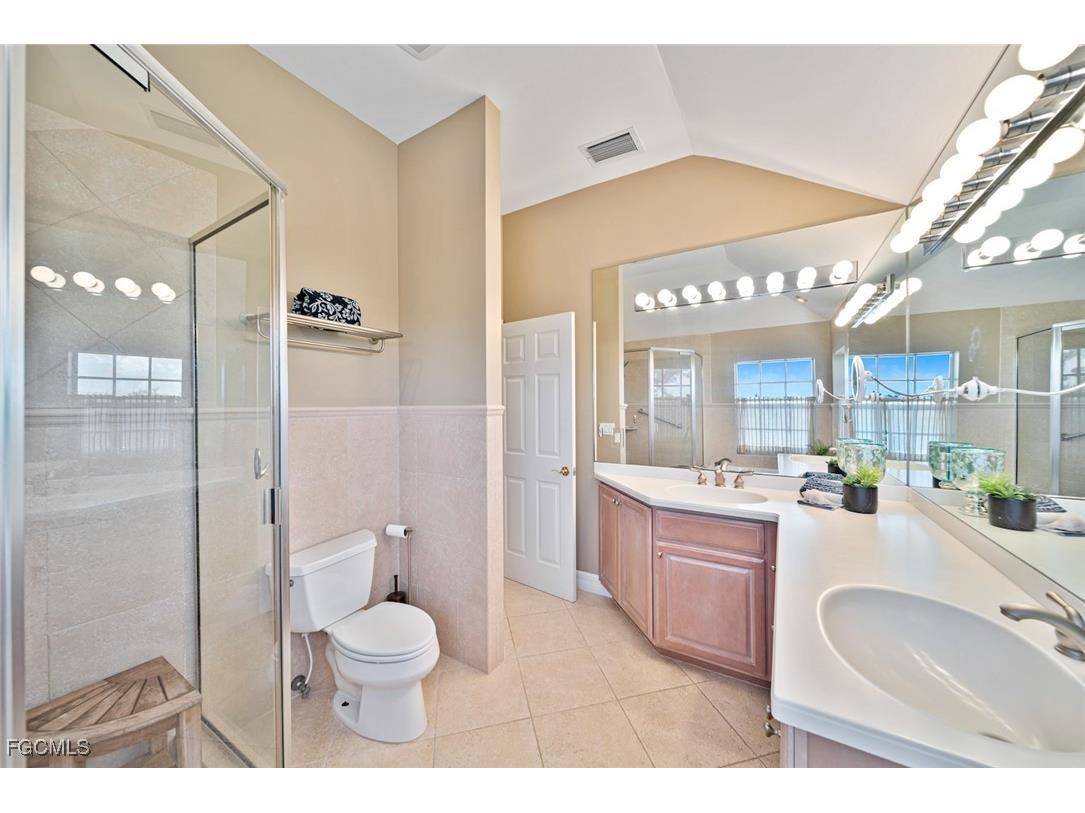 5810 Pine Tree Drive Sanibel FL 33957 2025025021 image30