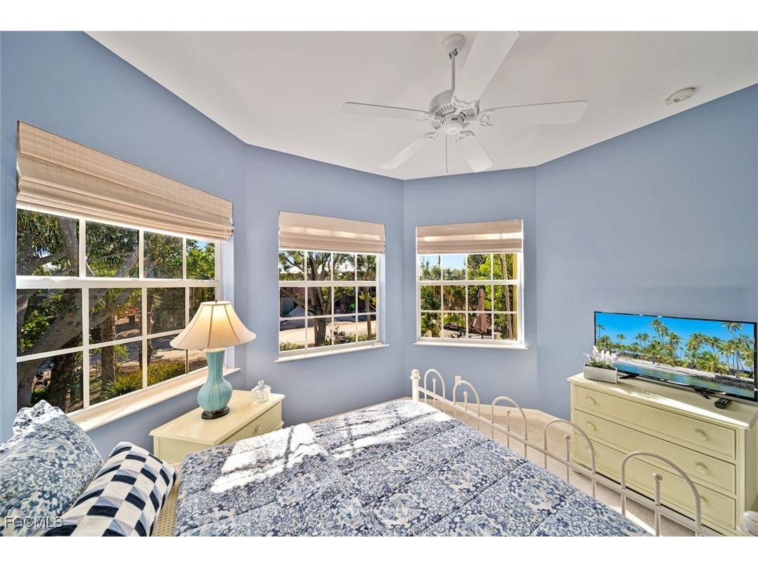 5810 Pine Tree Drive Sanibel FL 33957 2025025021 image34