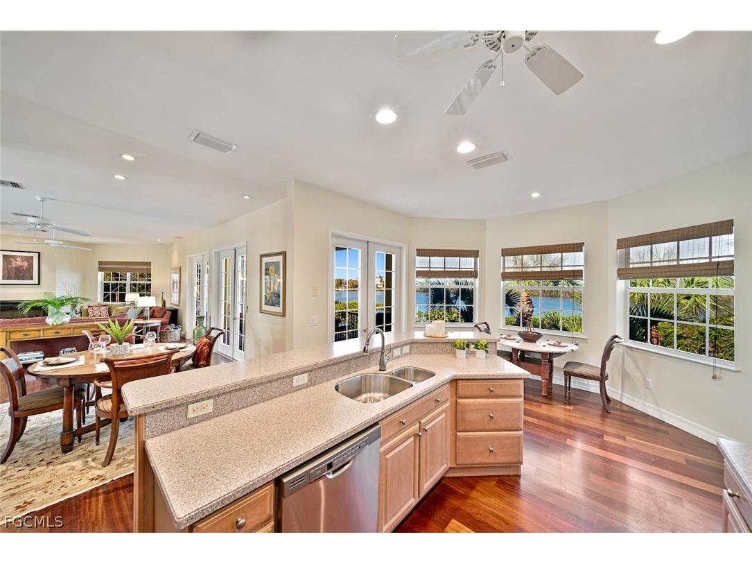5810 Pine Tree Drive Sanibel FL 33957 2026006666 image14