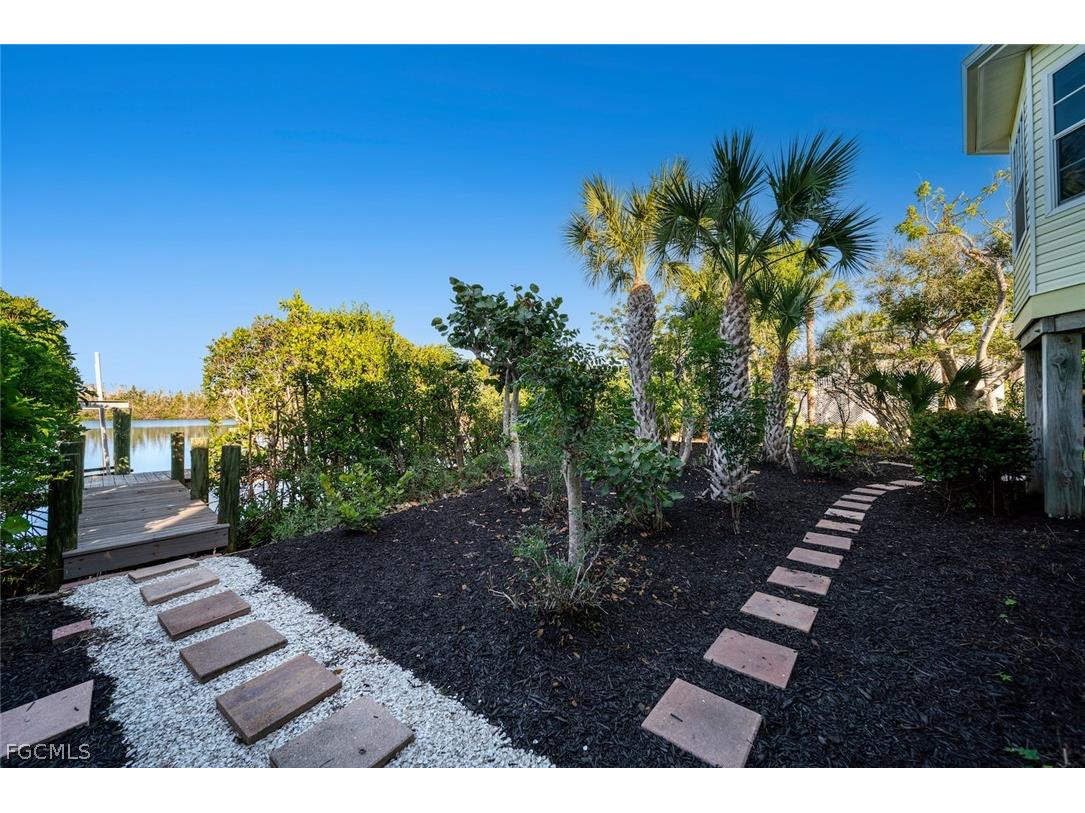 5810 Pine Tree Drive Sanibel FL 33957 2026006666 image37