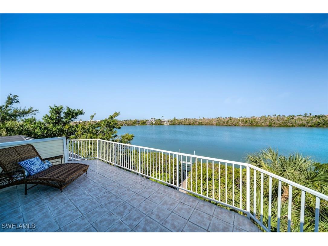 5810 Pine Tree Drive Sanibel FL 33957 225043260 image26