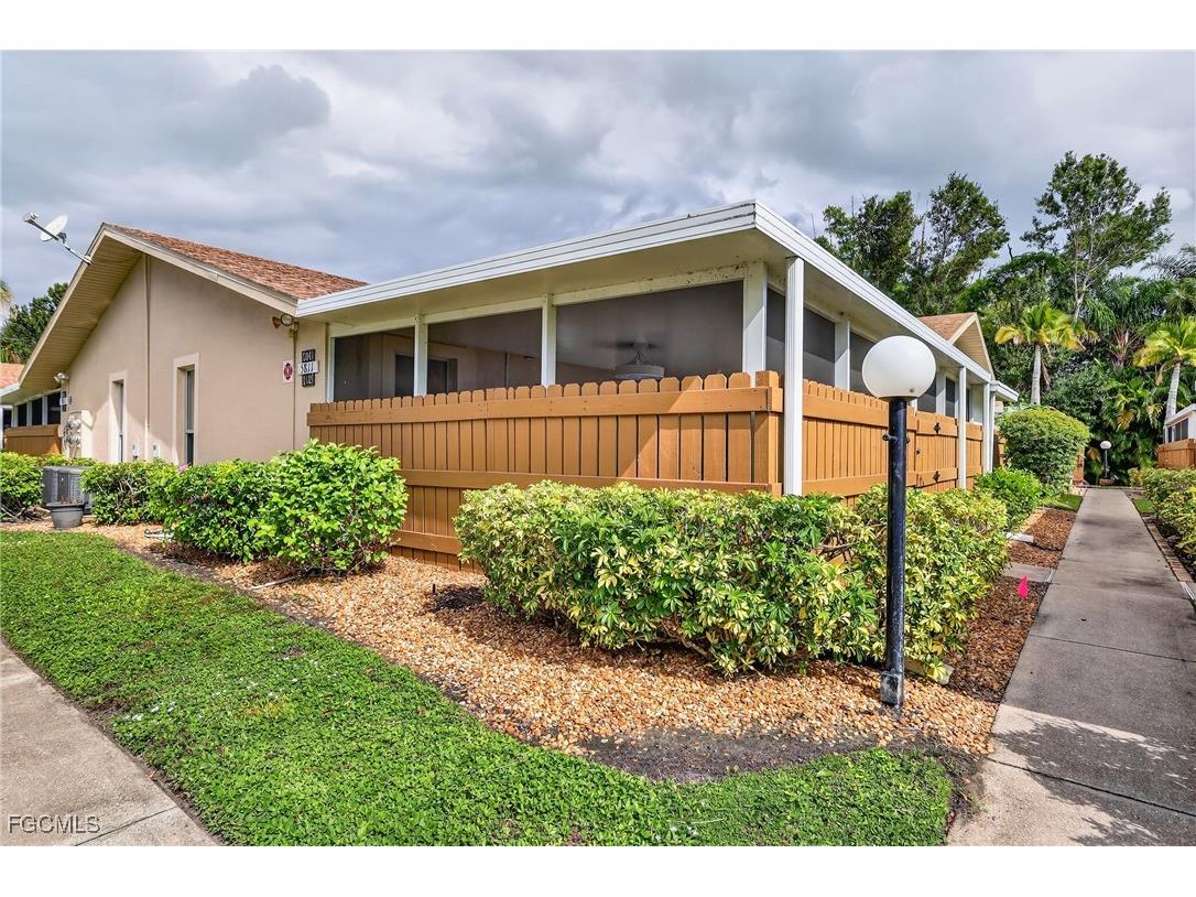 5811 Crystal Lake Lane #102 North Fort Myers FL 33917 2025018105 image1