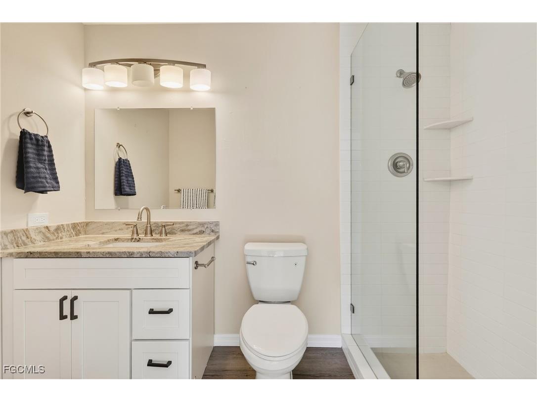 5811 Crystal Lake Lane #102 North Fort Myers FL 33917 2025018105 image20