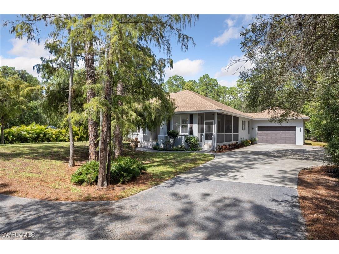 5811 Hidden Oaks Lane Naples FL 34119 223071442 image1