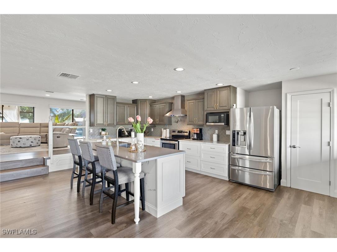 5811 SW 1st Place Cape Coral FL 33914 224079471 image7