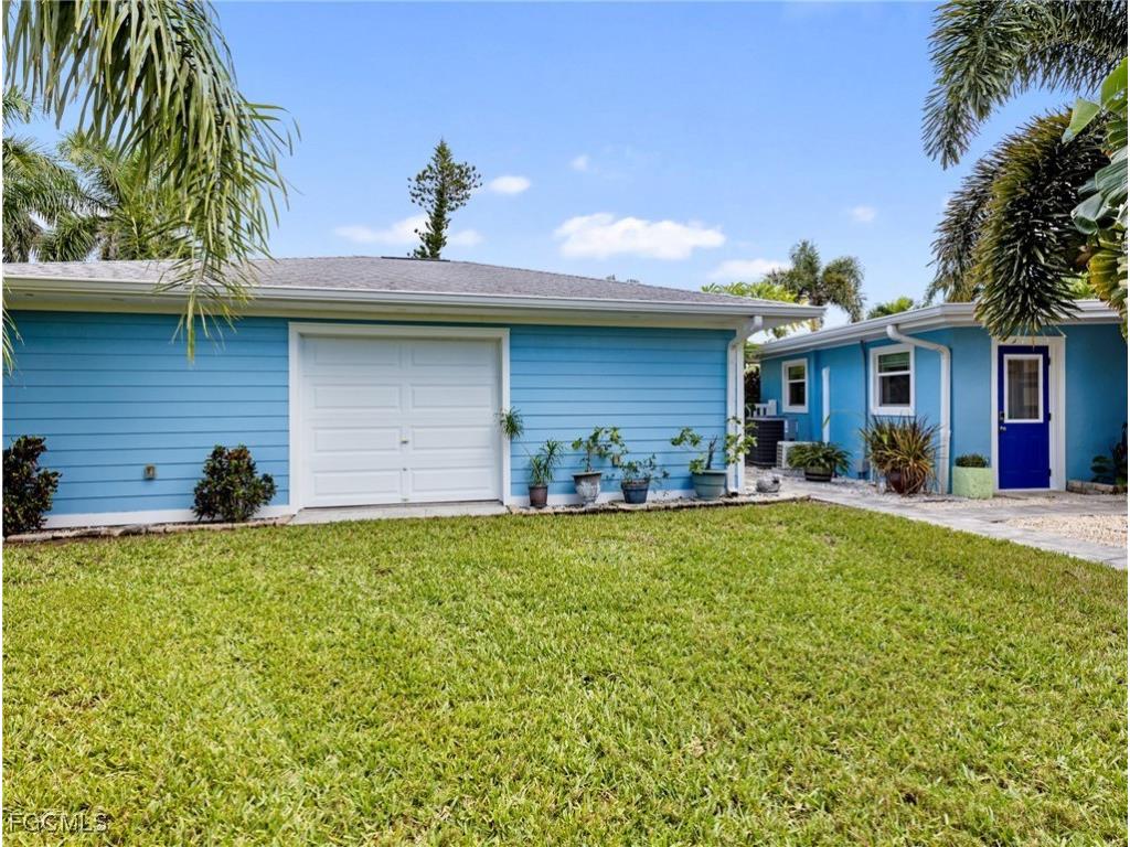 5812 Silvery Lane Fort Myers FL 33919 2025021413 image40