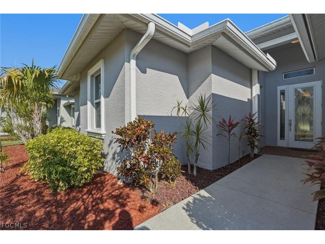 5816 Elizabeth Ann Way Fort Myers FL 33912 2026008293 image10