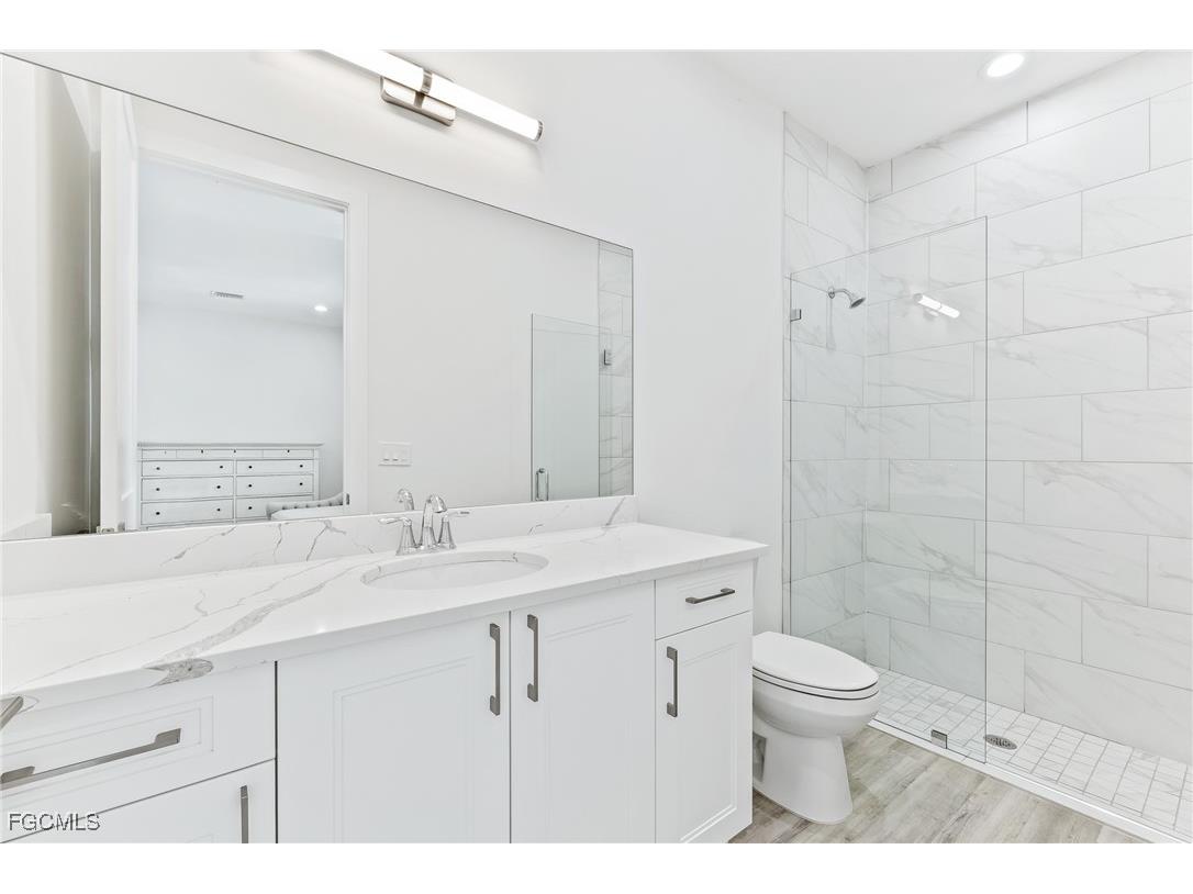 5816 Shell Cove Drive #119 Cape Coral FL 33914 2026001381 image20