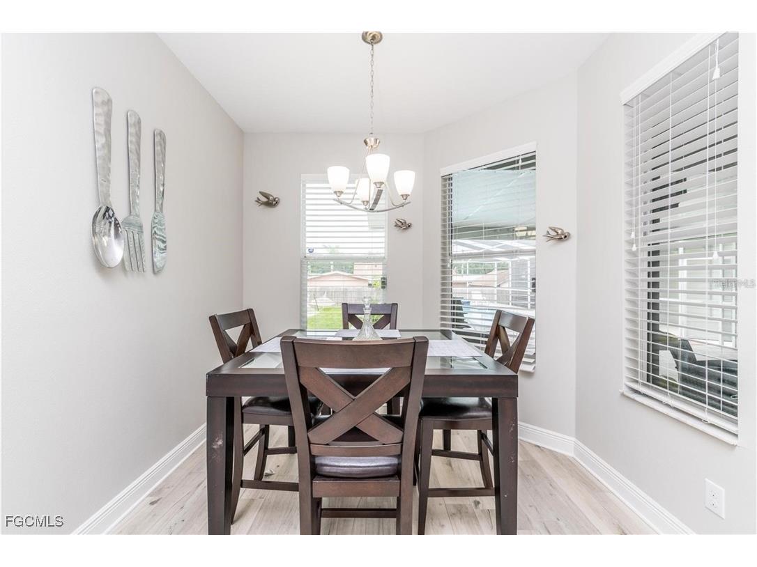 5816 Little River Drive Tampa FL 33615 2025005898 image10