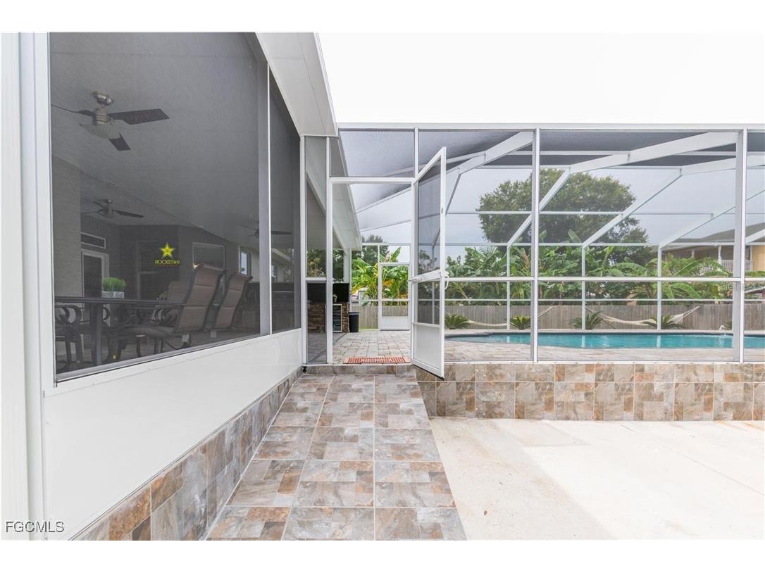 5816 Little River Drive Tampa FL 33615 2025005898 image16