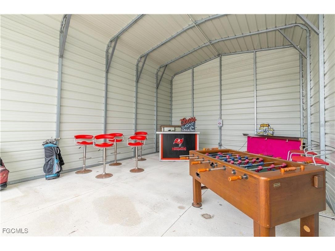 5816 Little River Drive Tampa FL 33615 2025005898 image21