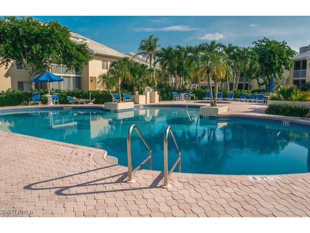 5817 Glencove Drive #404 Naples FL 34108 225076940 image17