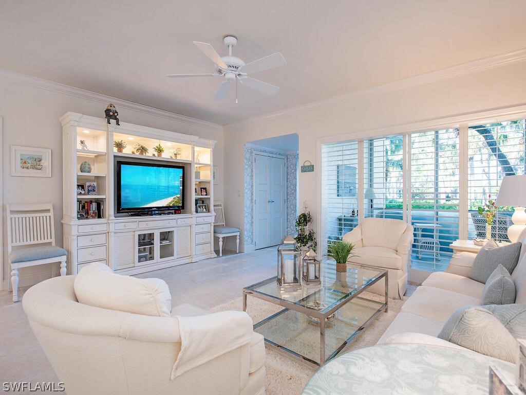 5818 Glencove Drive #103 Naples FL 34108 226009281 image1